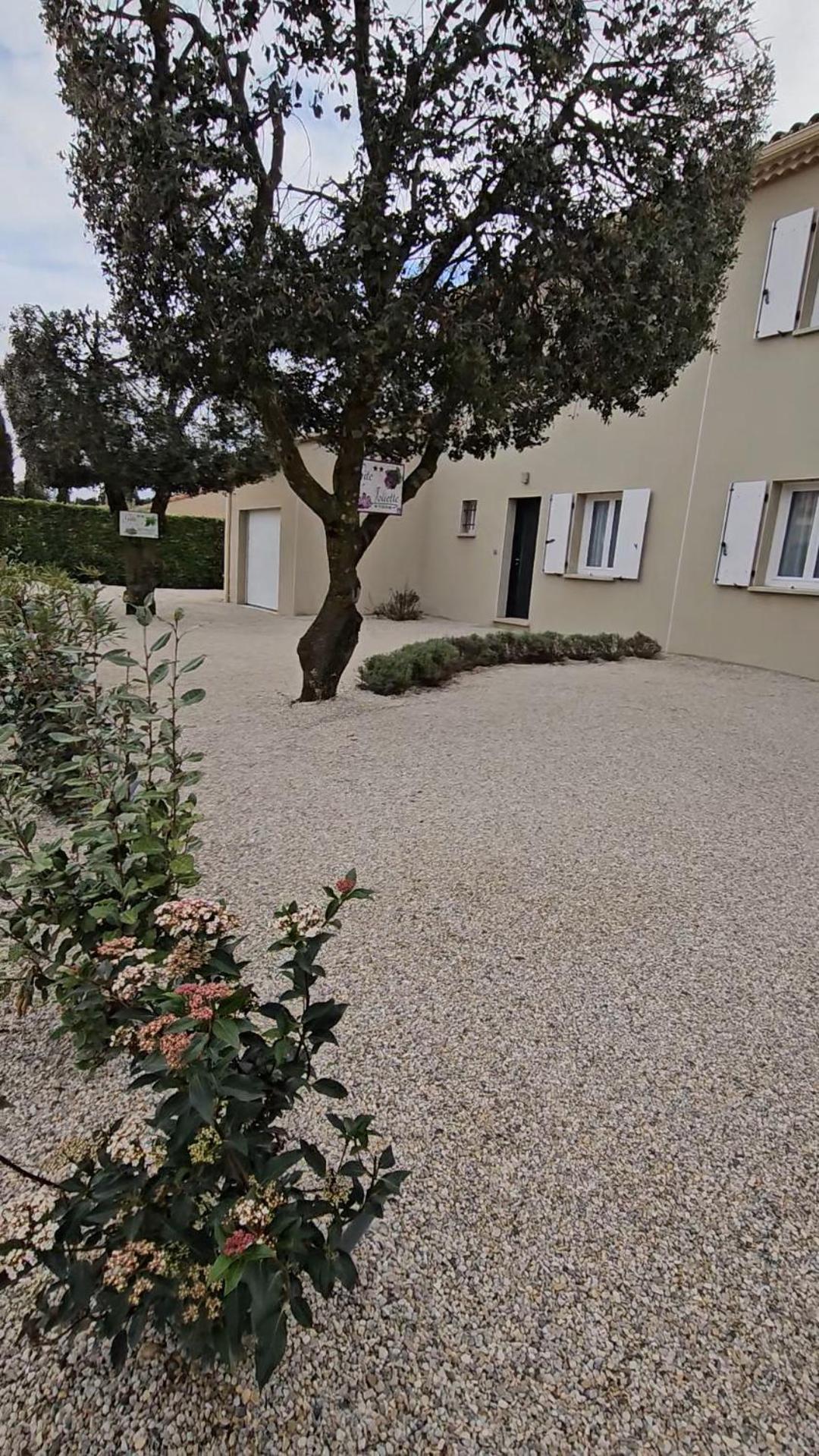 Gite La Joliette Et Le Chesnaie Grillon Bagian luar foto